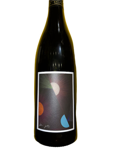 Balfour The Suitcase Pinot Noir 2018, Hush Heath Estate Kent England